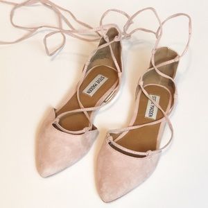 Steve Madden: Blush Suede Flats